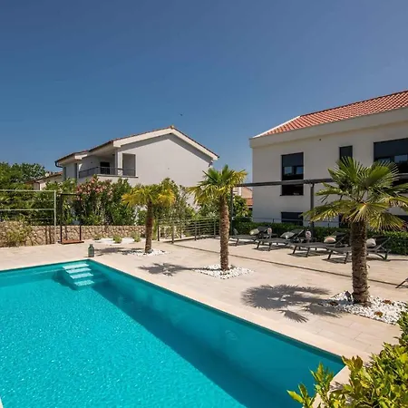 Apartment In Porat - Insel Krk 43954